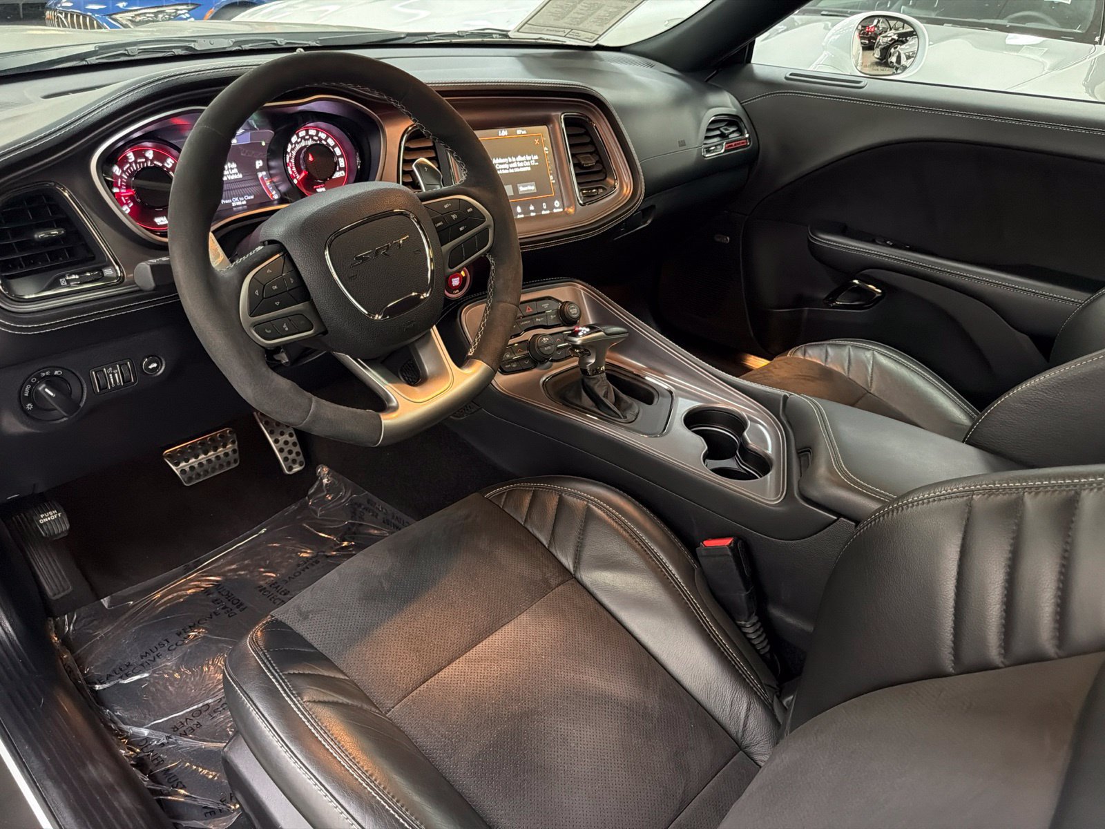 Used 2023 Dodge Challenger SRT Hellcat RWD image 28