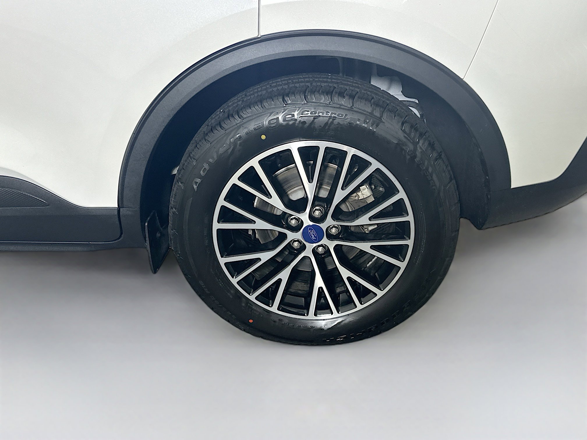 Used 2022 Ford Escape SEL w/ Technology Package image 11