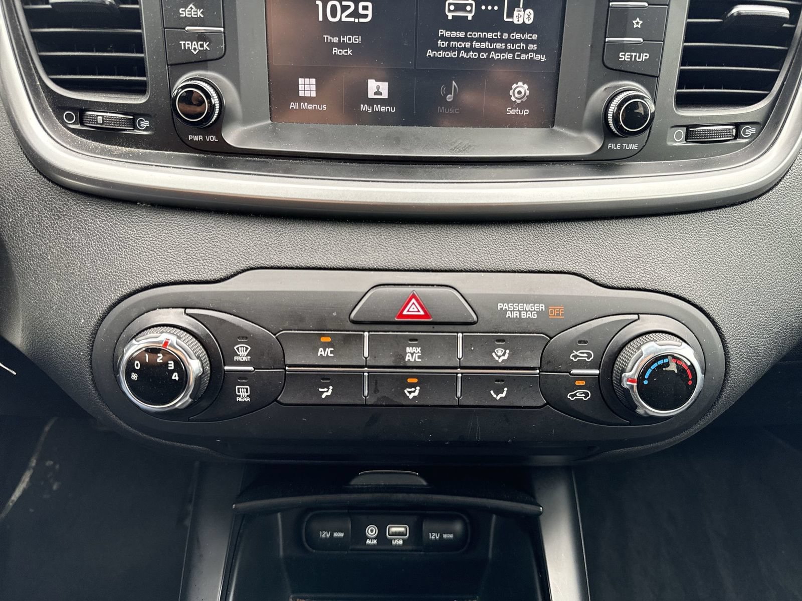Used 2019 Kia Sorento L FWD image 18