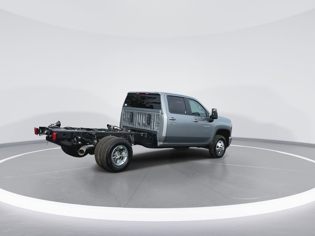 New 2026 Chevrolet Silverado 3500 LT w/ Convenience Package image 8