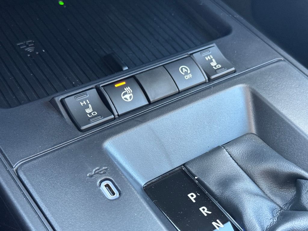 New 2026 Toyota Corolla Cross LE w/ Moonroof Package image 21