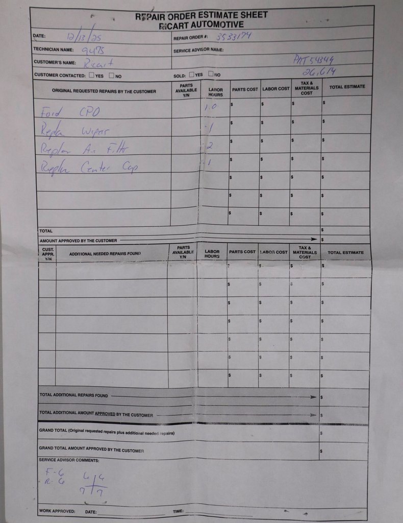 Used 2024 Cadillac XT5 Luxury w/ LPO, Floor Liner Package image 5