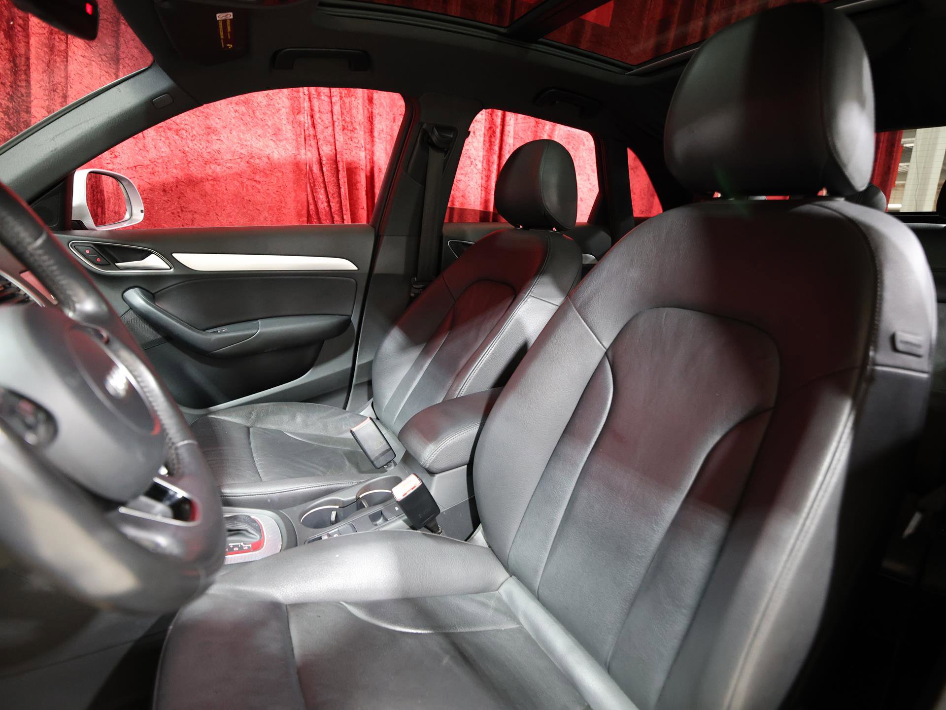 Used 2016 Audi Q3 2.0T Premium Plus AWD/4WD image 13