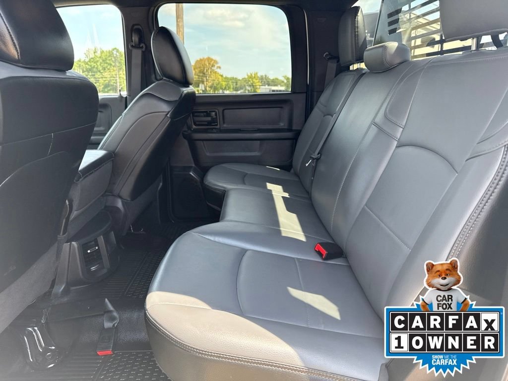 Used 2024 RAM 3500 Tradesman w/ Chrome Appearance Group AWD/4WD image 10