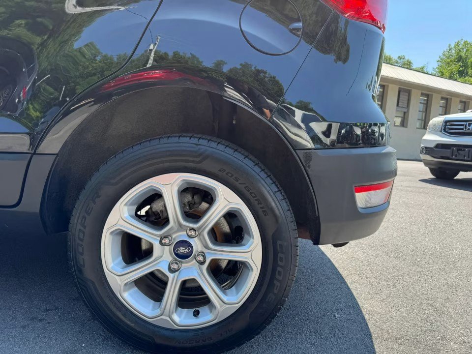Used 2019 Ford EcoSport SE AWD/4WD image 9