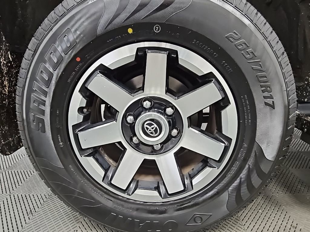 Used 2023 Toyota 4Runner TRD Off-Road Premium image 49