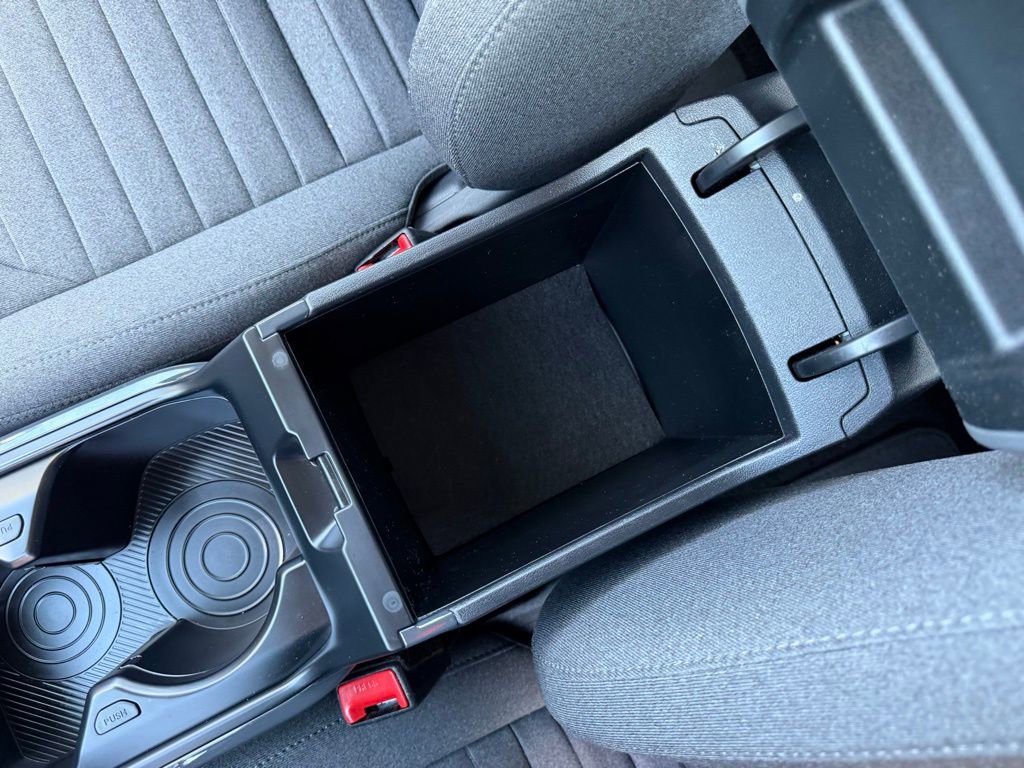 Used 2025 Kia K4 EX image 27