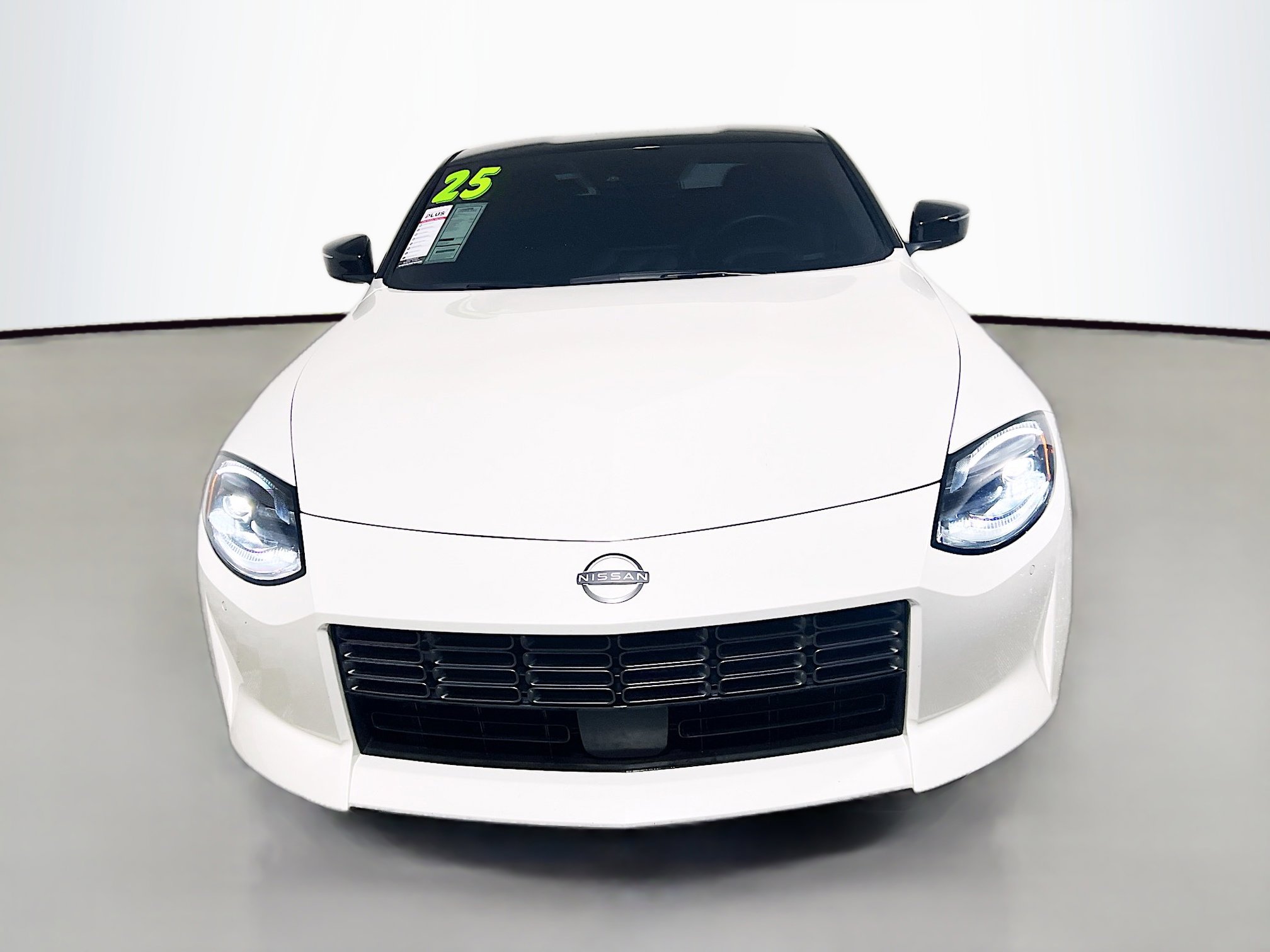Used 2025 Nissan Z Performance w/ Floor Mat Package image 11
