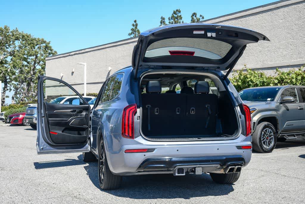 Used 2021 Kia Telluride SX w/ Nightfall Edition Package AWD/4WD image 28