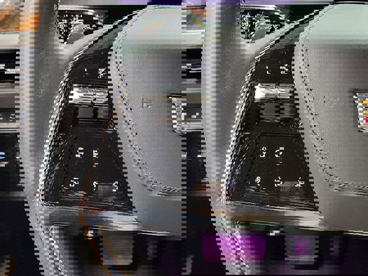 Used 2025 Cadillac Escalade ESV Sport Platinum image 54