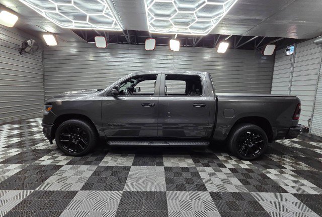 Used 2023 RAM 1500 Laramie AWD/4WD image 9
