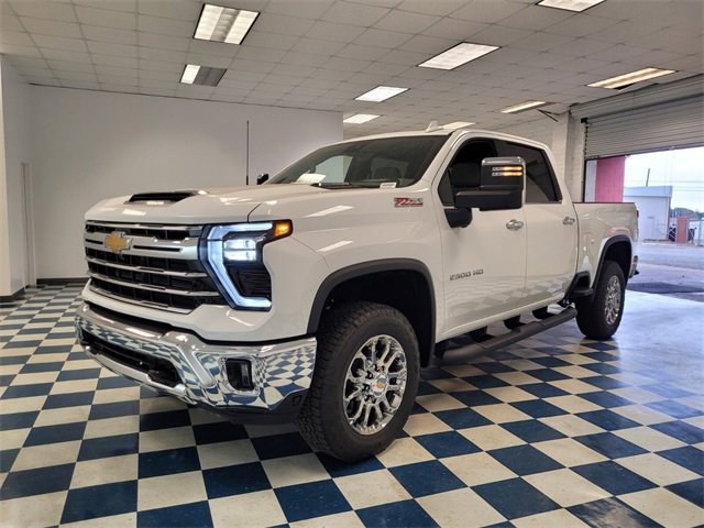 New 2026 Chevrolet Silverado 2500 LTZ w/ LTZ Premium Package image 3