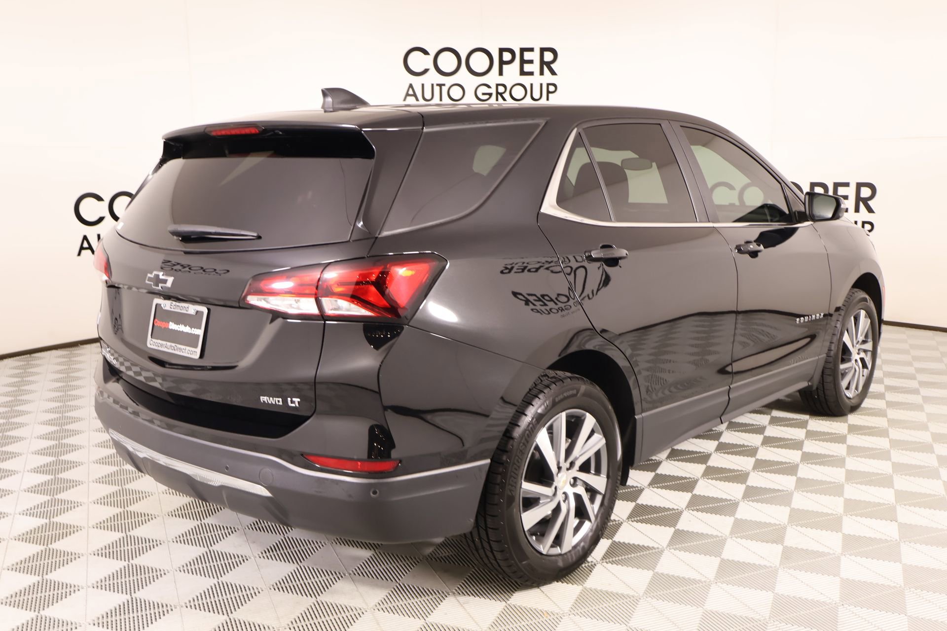 Used 2022 Chevrolet Equinox LT AWD/4WD image 22