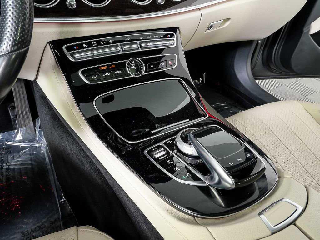 Used 2017 Mercedes-Benz E 300 image 18