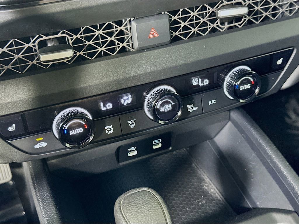 Used 2025 Honda Accord SE image 24