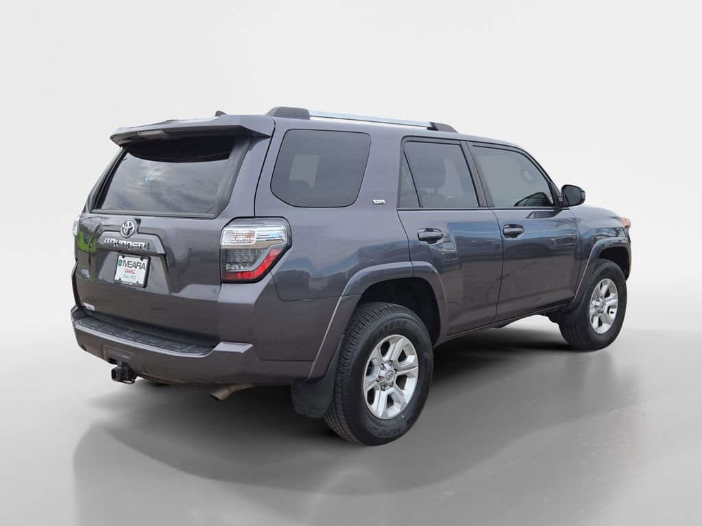 Used 2023 Toyota 4Runner SR5 image 5