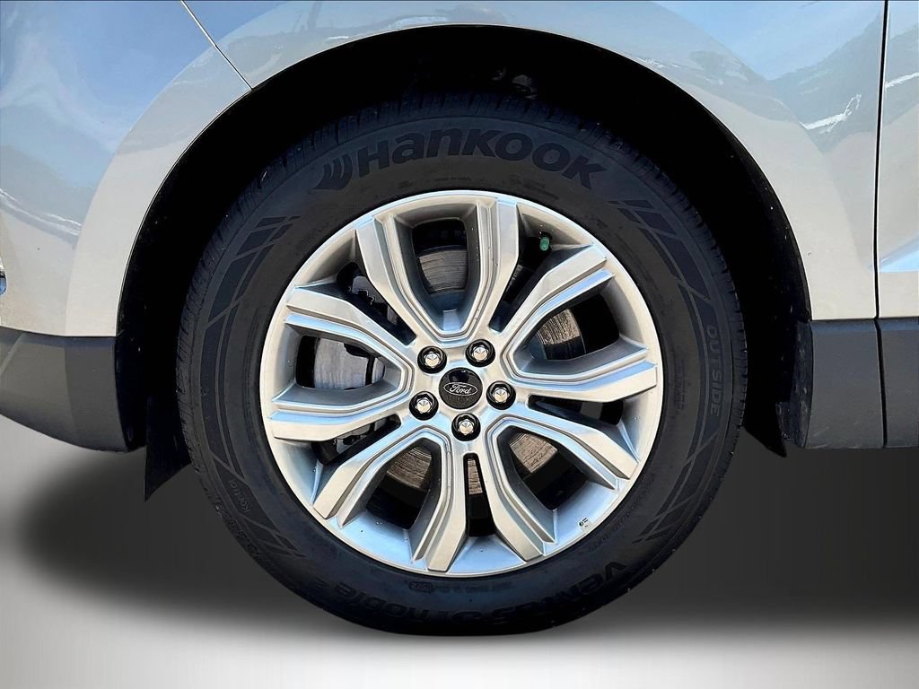 Used 2024 Ford Edge Titanium AWD/4WD image 34