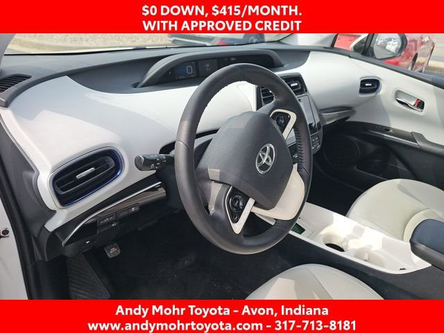 Used 2016 Toyota Prius Four Touring image 9
