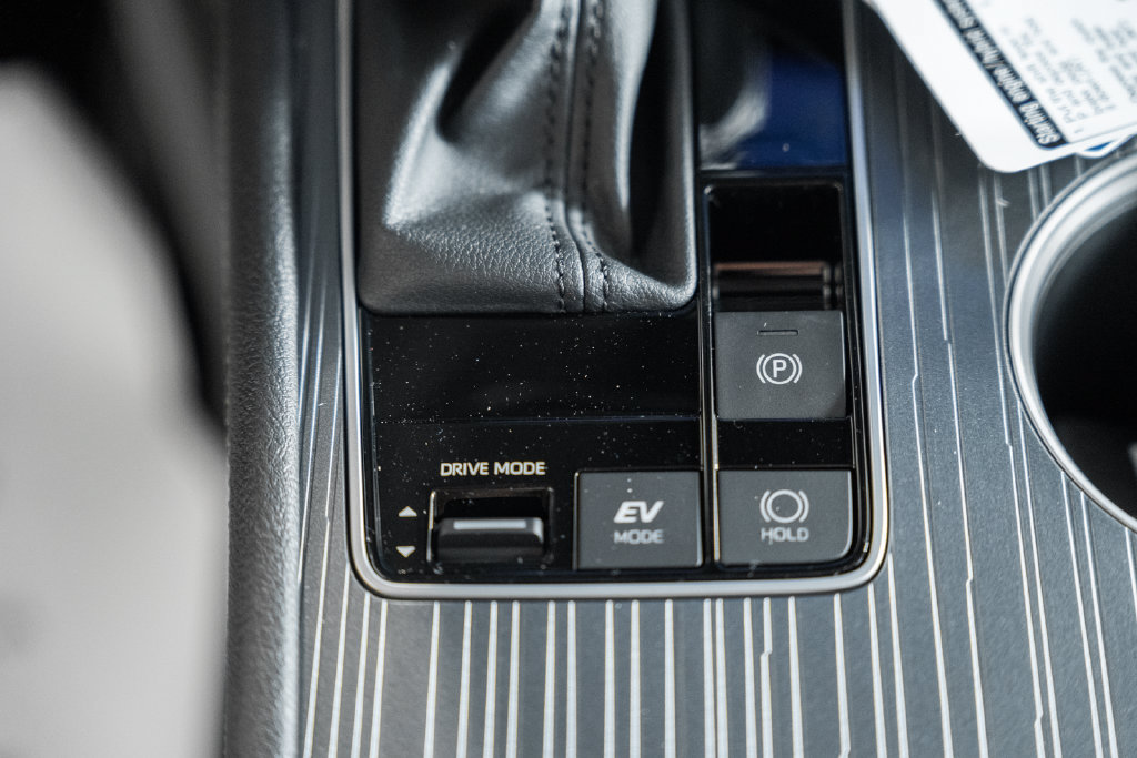 New 2026 Toyota Sienna XLE AWD/4WD image 25