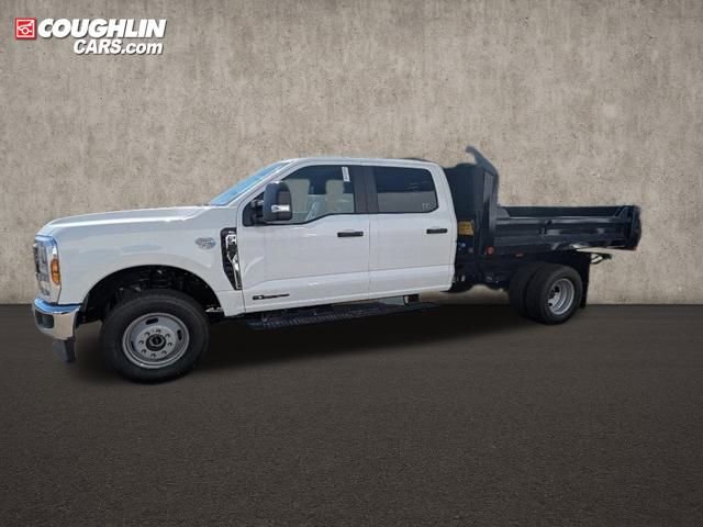 New 2025 Ford F350 XL w/ XL Chrome Package image 5