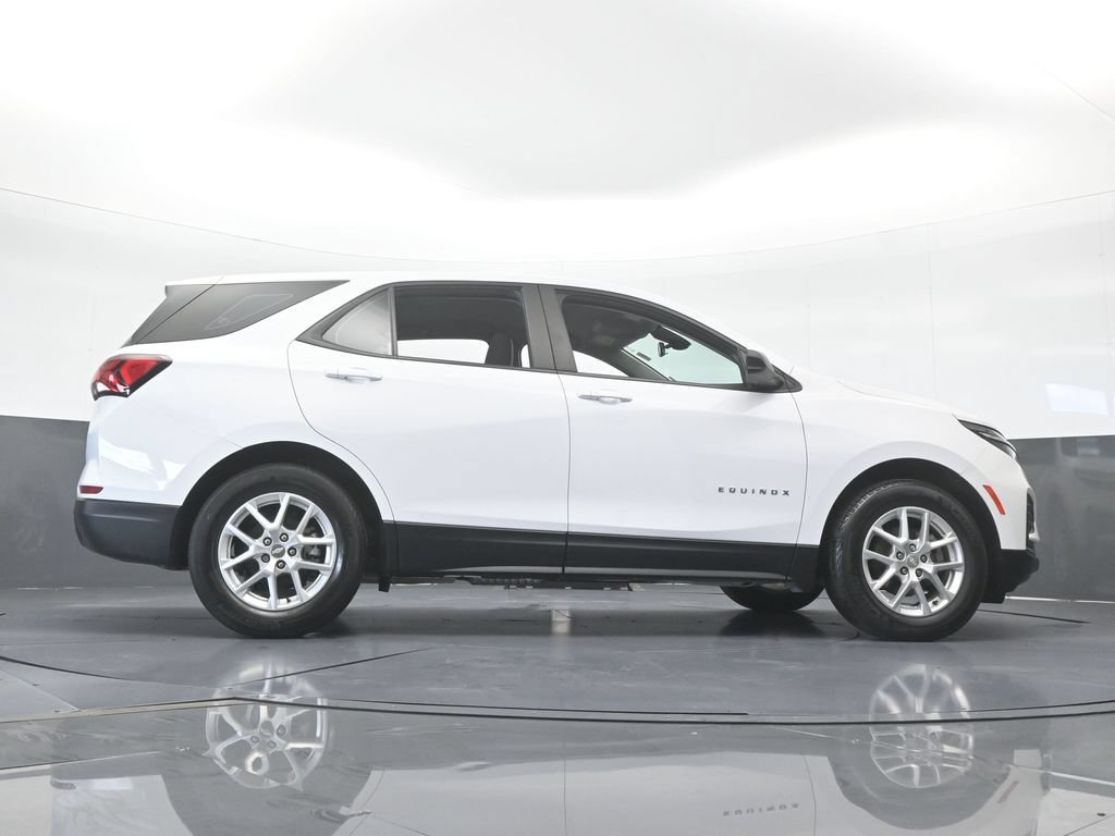 Used 2023 Chevrolet Equinox LS FWD image 60