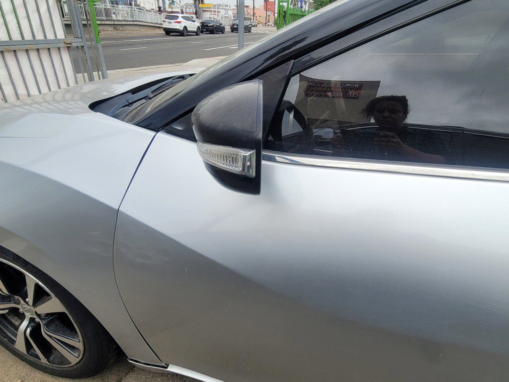 Used 2018 Nissan Maxima 3.5 SV image 4