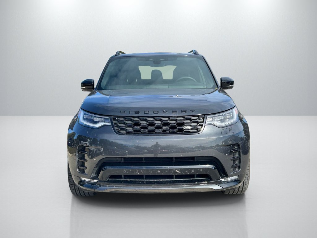 Used 2025 Land Rover Discovery Dynamic SE AWD/4WD image 2