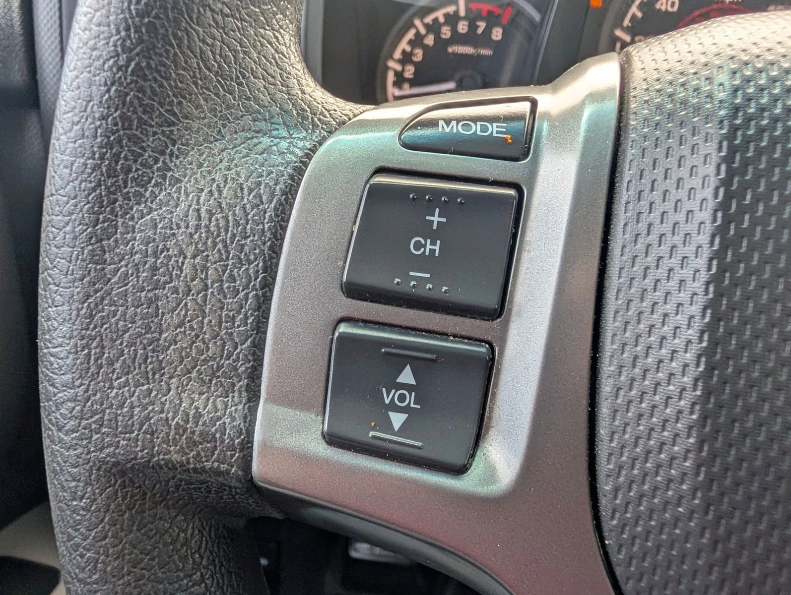 Used 2012 Honda Ridgeline RTS image 30