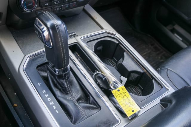 Used 2015 Ford F150 Lariat image 18