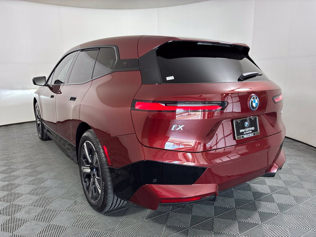 Certified 2024 BMW iX xDrive50 w/ Sport Package AWD/4WD image 7