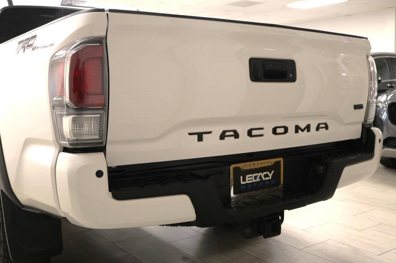 Used 2022 Toyota Tacoma TRD Off-Road image 88