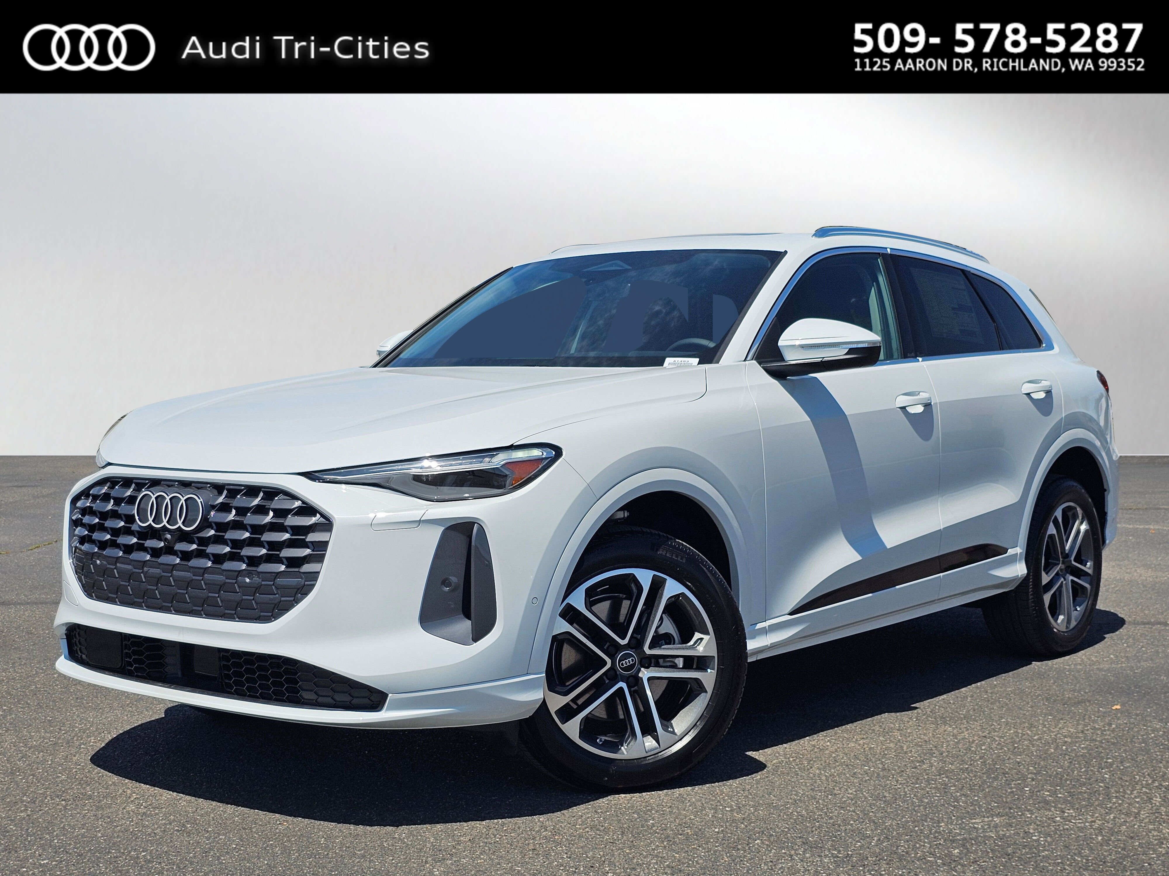 New 2025 Audi Q5 Premium Plus