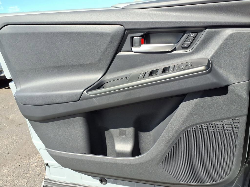 New 2026 Subaru Uncharted AWD image 19