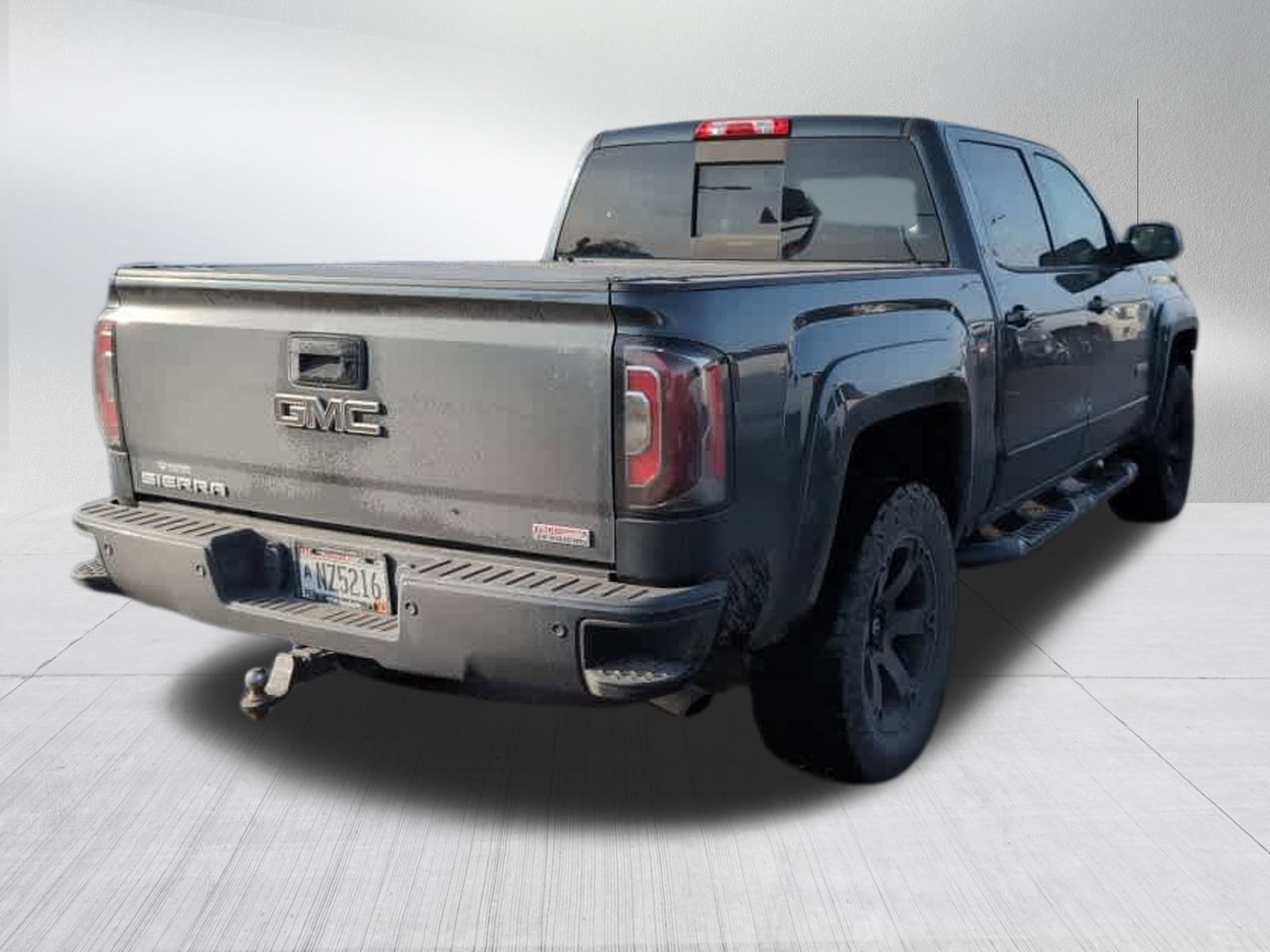 Used 2018 GMC Sierra 1500 SLT image 4