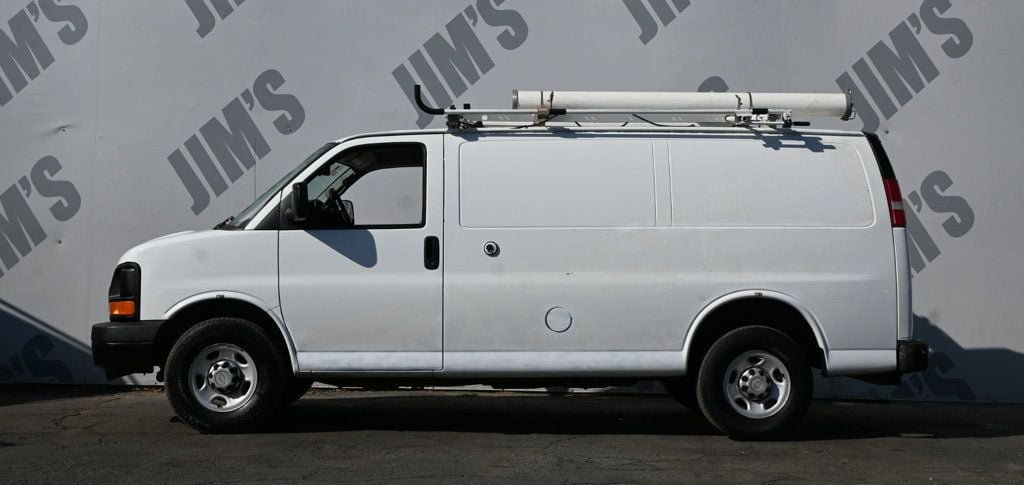 Used 2013 Chevrolet Express 2500 RWD image 1