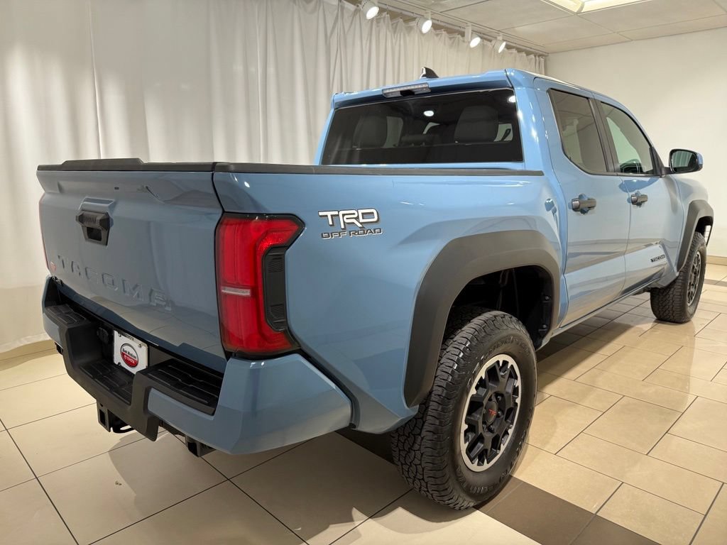 Certified 2026 Toyota Tacoma TRD Off-Road AWD/4WD image 5