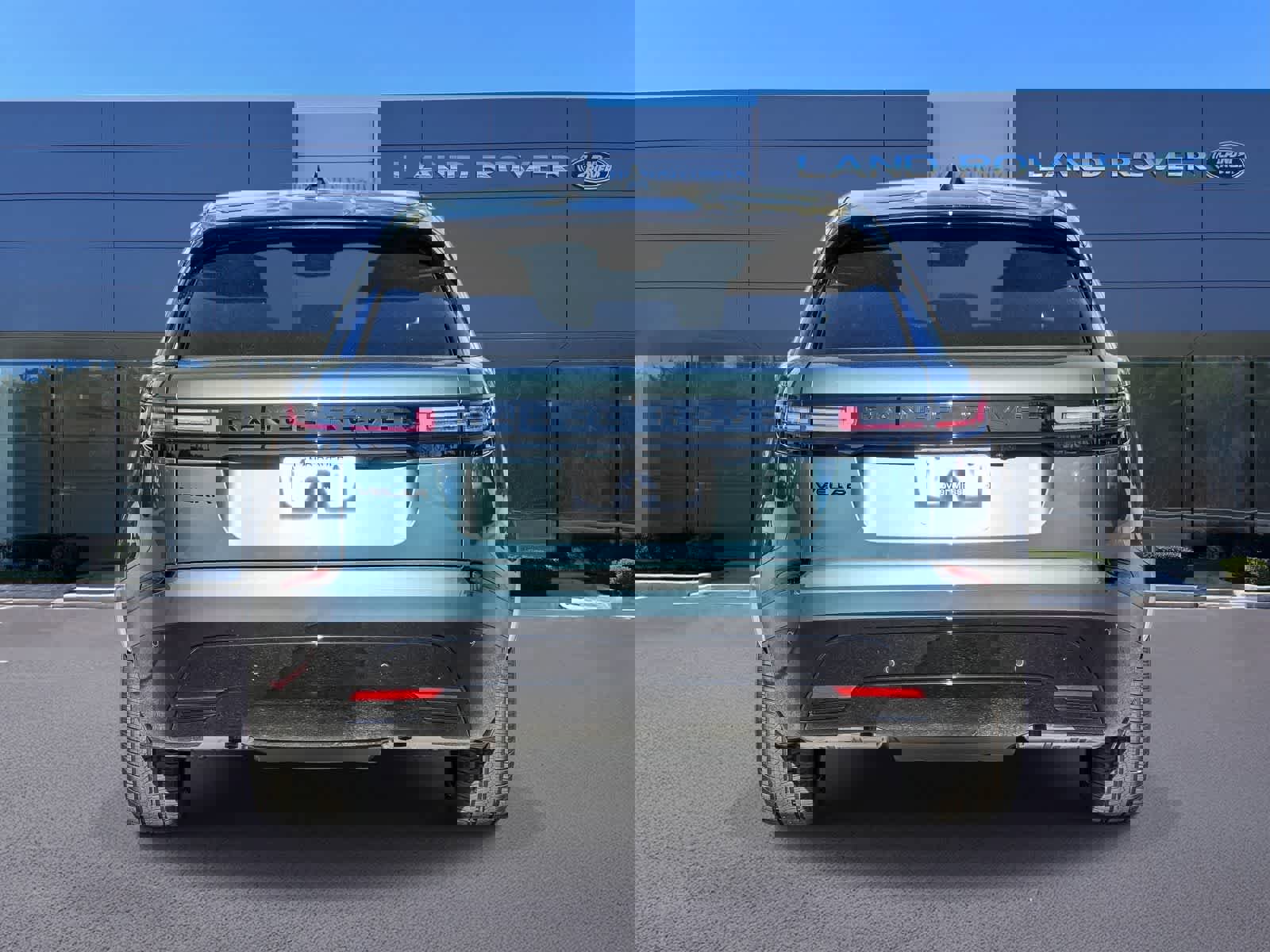 New 2026 Land Rover Range Rover Velar Dynamic SE image 5