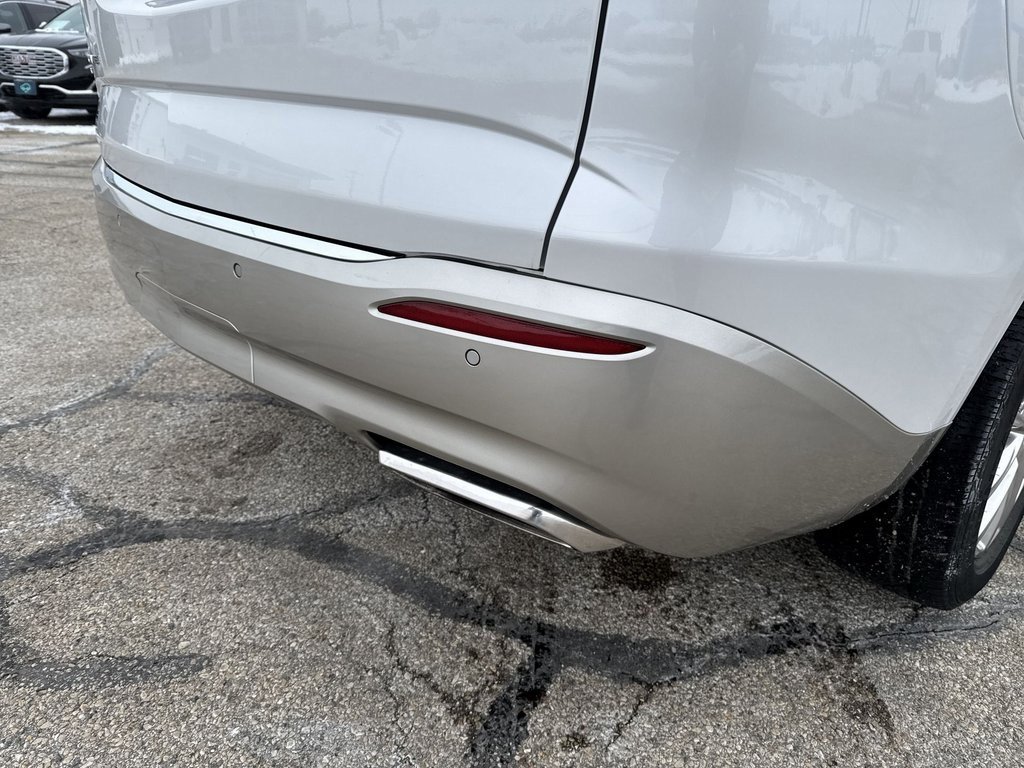 Certified 2021 Buick Enclave Premium w/ Surround and Sites Package image 4