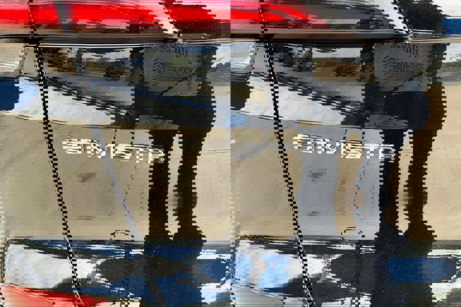 Used 2024 Buick Envista Preferred w/ Convenience I Package image 10