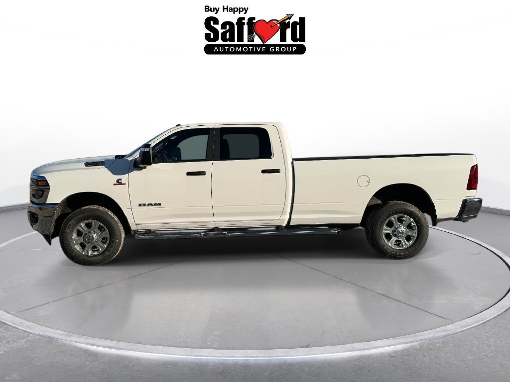 New 2026 RAM 2500 Big Horn AWD/4WD image 4