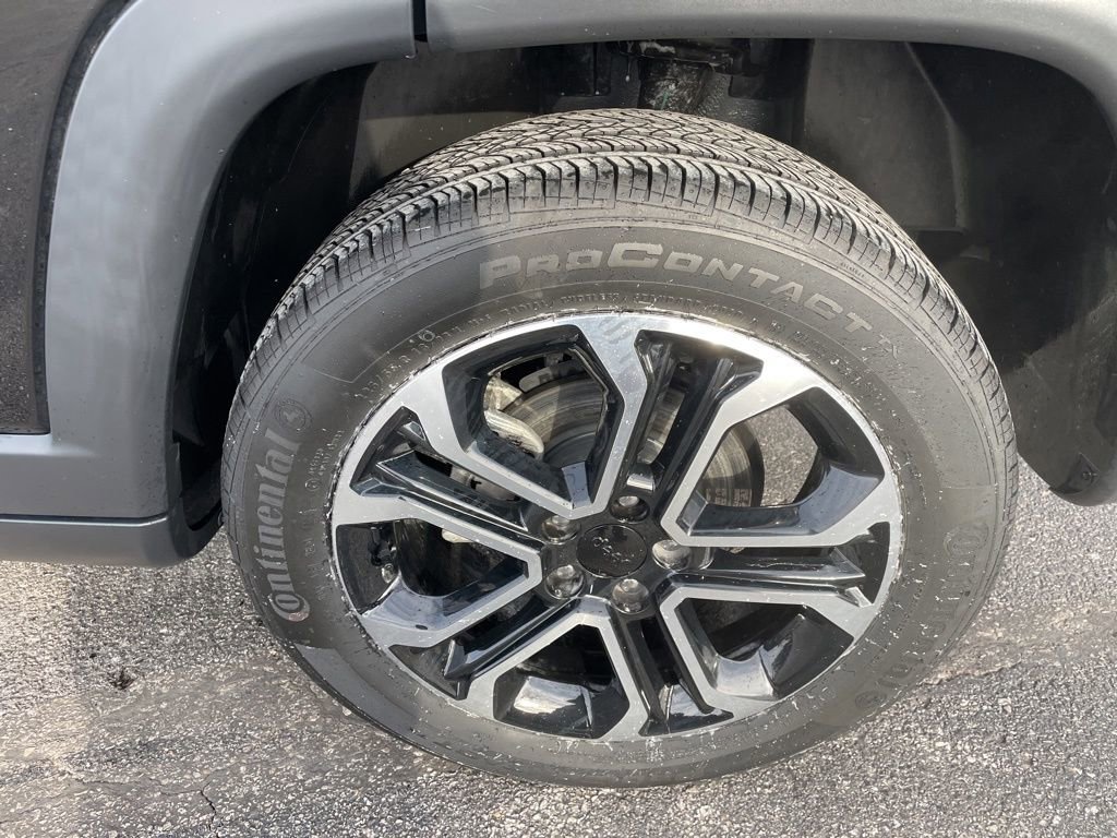 Used 2022 Jeep Compass Limited image 11