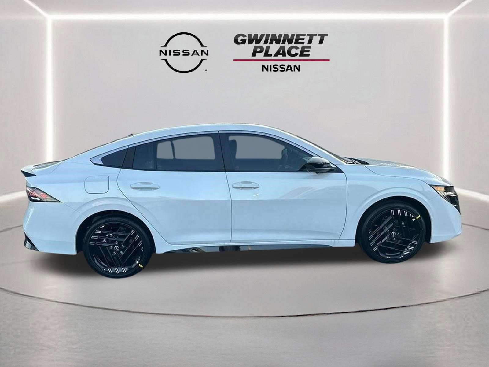 New 2026 Nissan Sentra SR w/ SR Premium Package FWD image 4