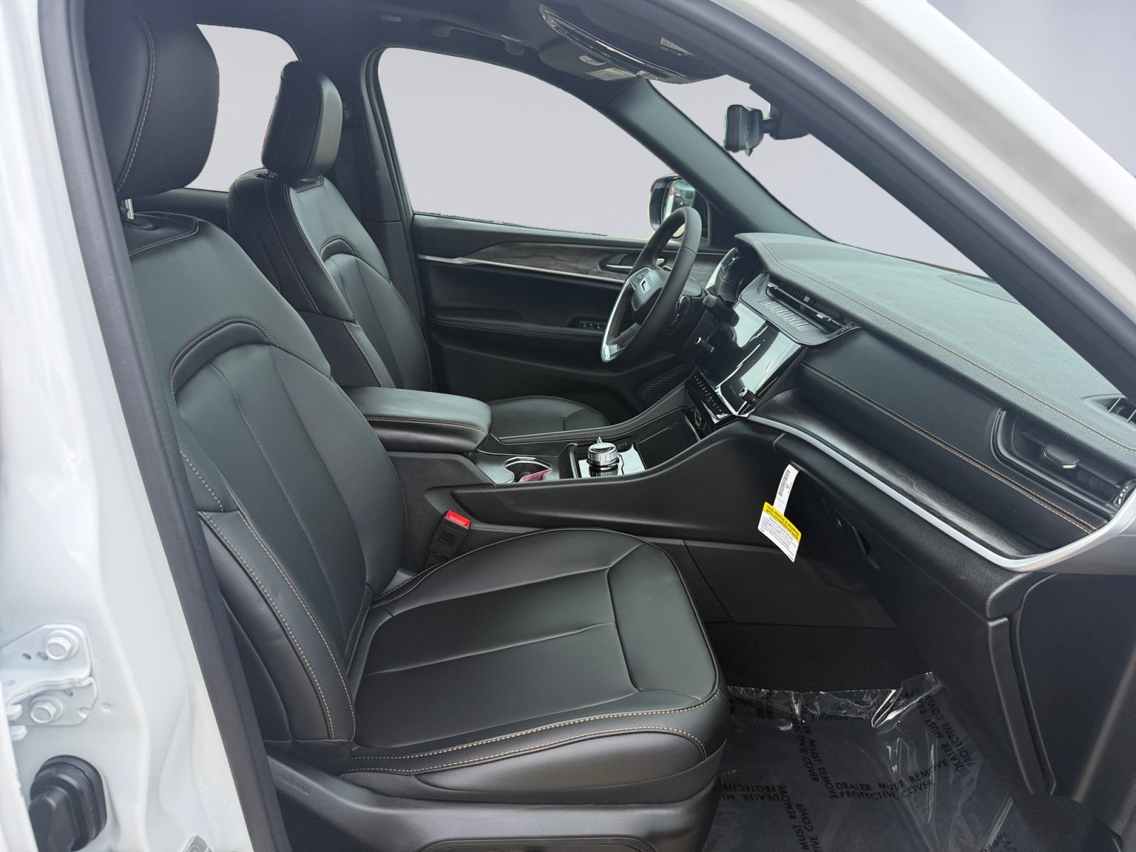 New 2026 Jeep Grand Cherokee Limited AWD/4WD image 15