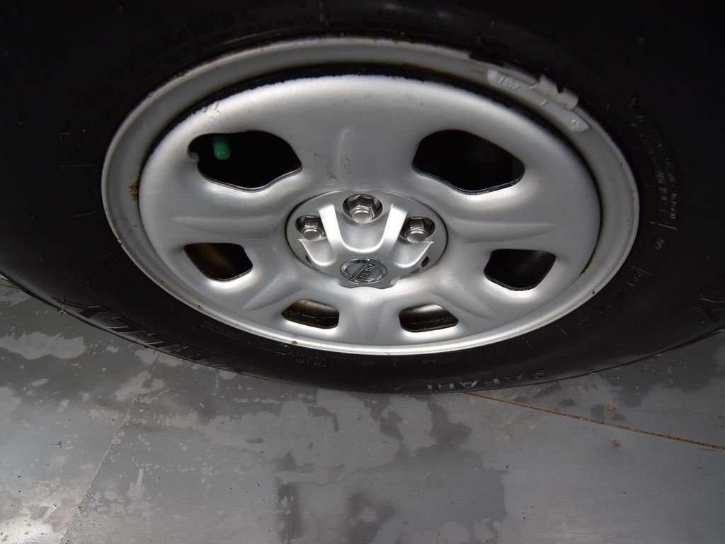 Used 2020 Nissan Frontier S image 9