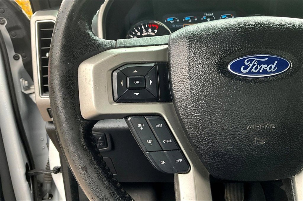 Used 2017 Ford F150 Lariat w/ Equipment Group 502A Luxury image 11