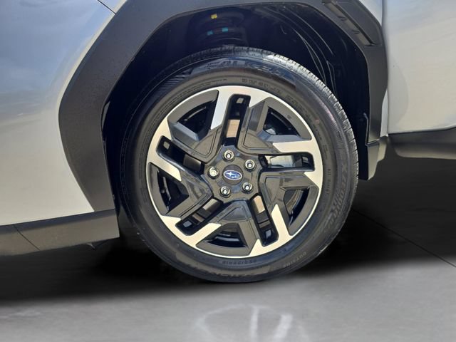 Used 2025 Subaru Forester Limited AWD/4WD image 29