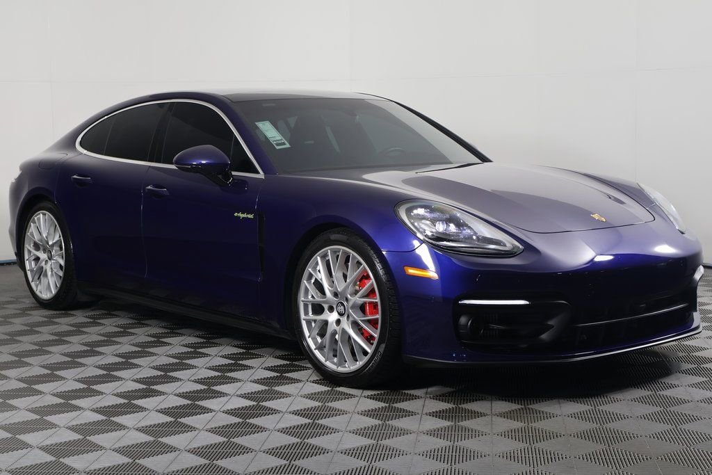 Used 2023 Porsche Panamera 4S image 3