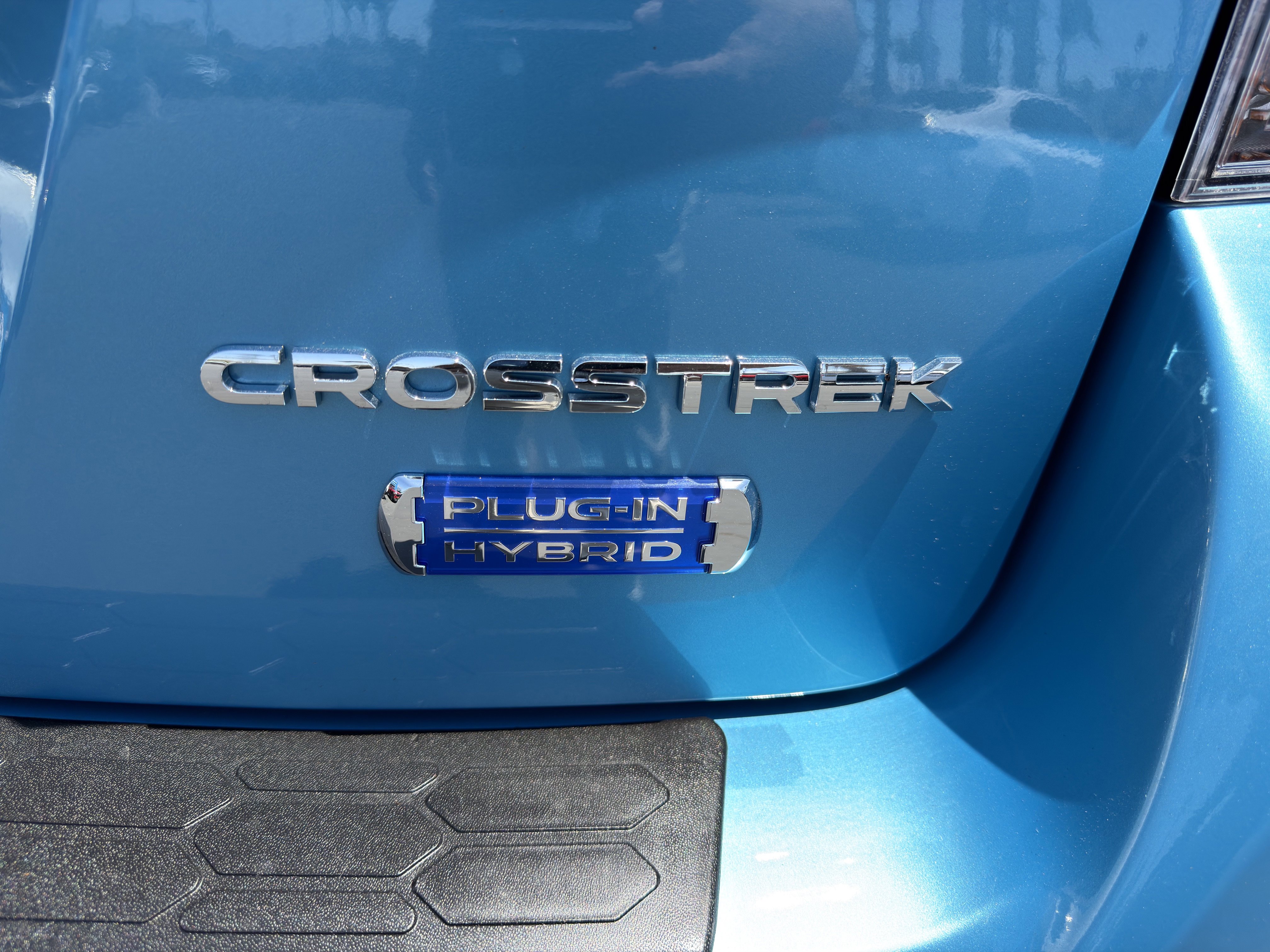Used 2021 Subaru Crosstrek Hybrid w/ Moonroof Package w/Navigation AWD/4WD image 43