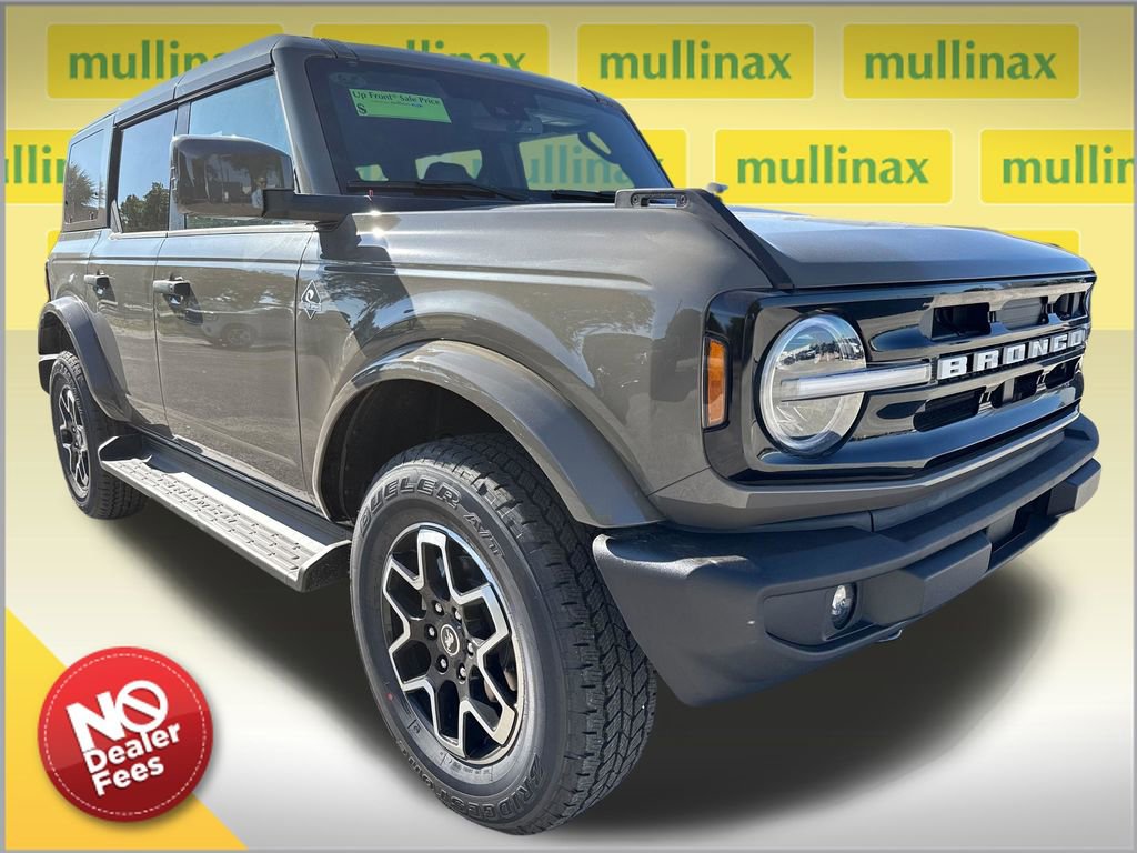New 2026 Ford Bronco Outer Banks AWD/4WD image 1