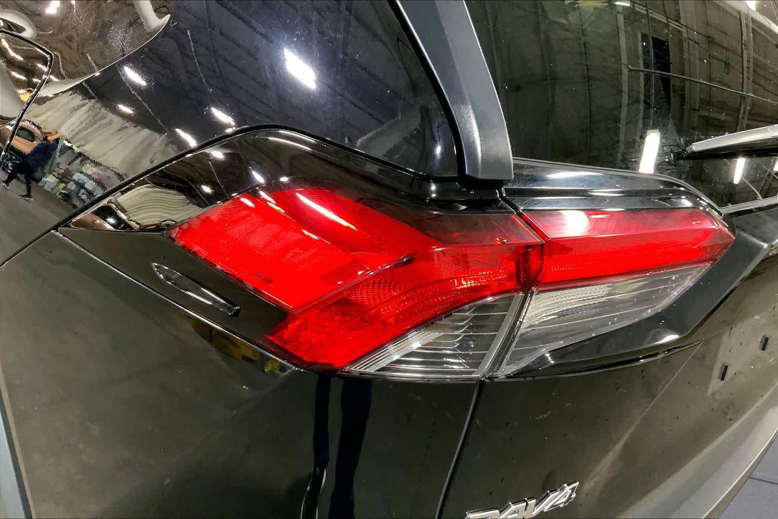Certified 2024 Toyota RAV4 XLE w/ Convenience Package AWD/4WD image 29
